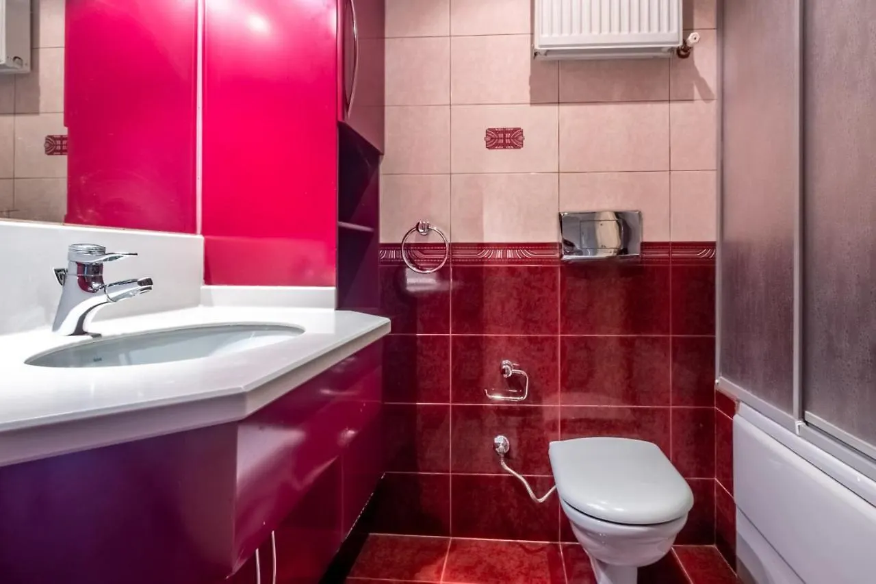 Bright And Central Flat In Kadikoy With Balcony Istanbul